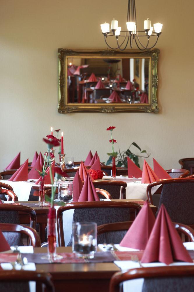 Moorland Hotel Am Senkelteich Vlotho Dış mekan fotoğraf